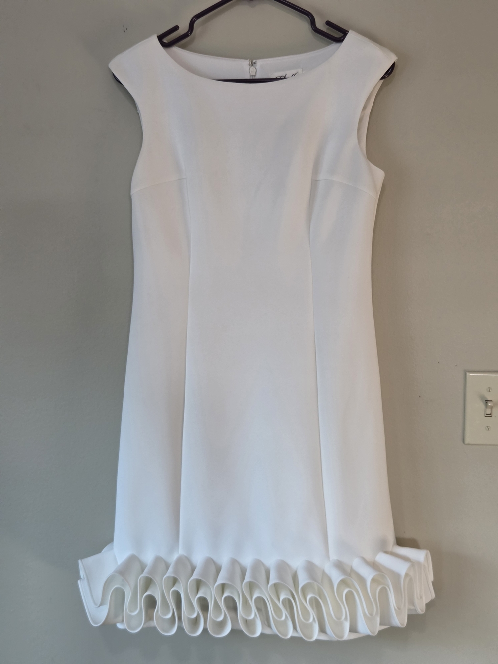 Eliza J White Sleeveless Ruffle-Hem Formal Dress
